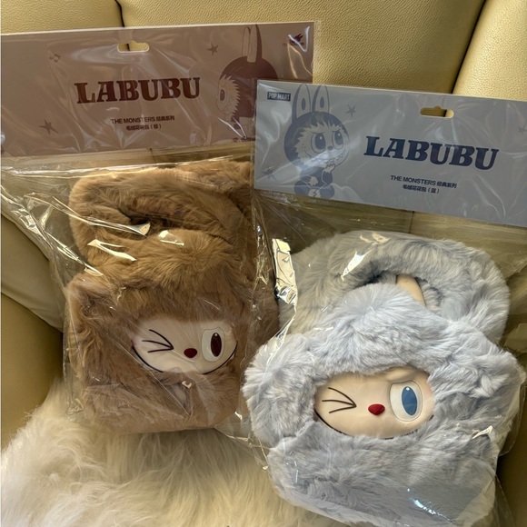 Authentic Labubu The Monsters Plush Flower Bag - Picture 6 of 7